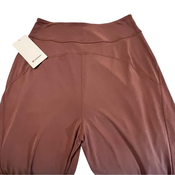 NWT Lululemon Softstreme Wide Leg HR Crop 8 Cupro Spiced Chai limited edition - Picture 4 of 14